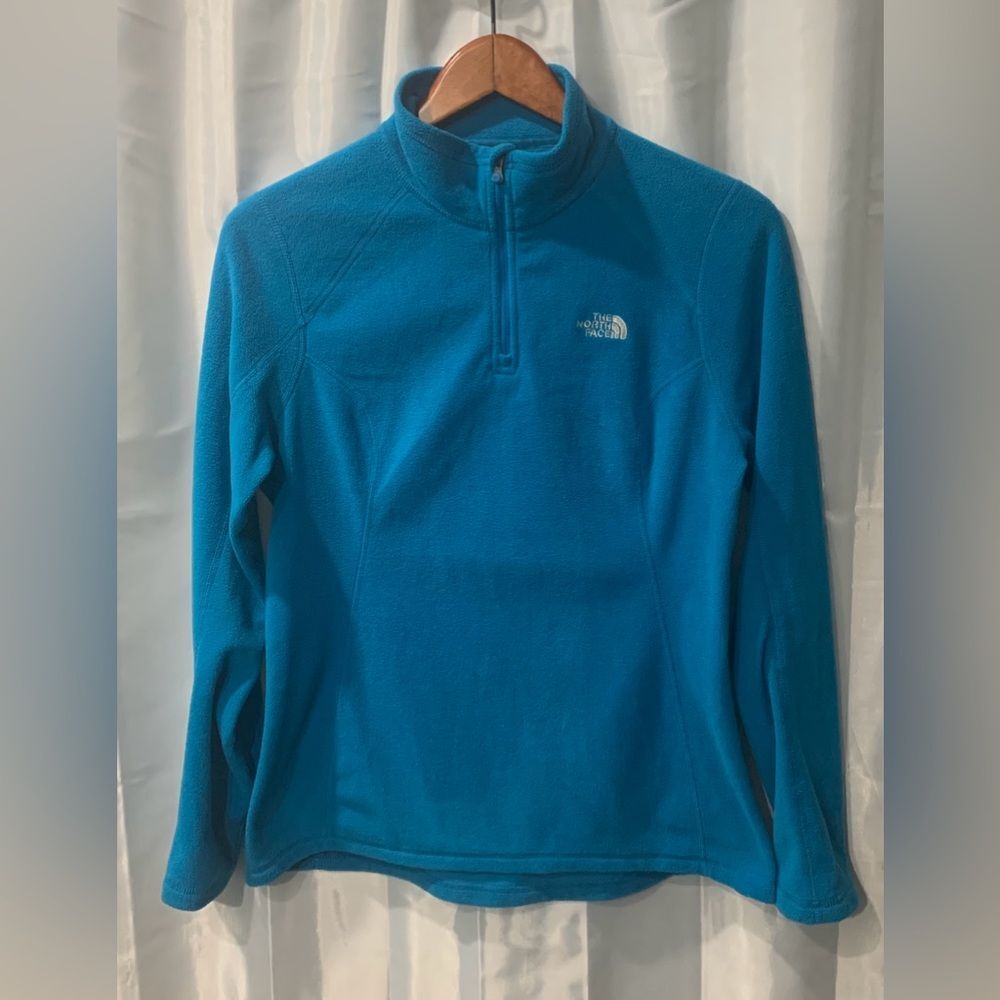 The North Face Long Sleeve Women's Size M 1/4 Zip Pullover Fleece Blue Jacket